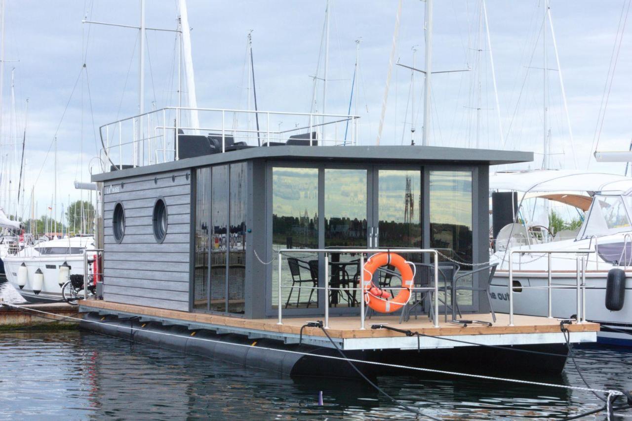 Hausboot Fjord Lacerta Mit Dachterrasse In Wendtorf Dış mekan fotoğraf
