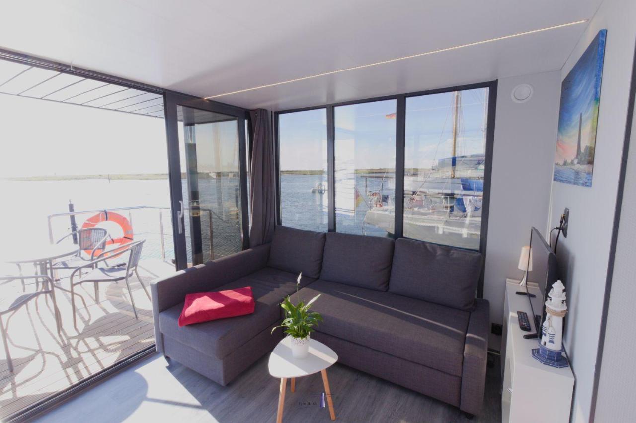 Hausboot Fjord Lacerta Mit Dachterrasse In Wendtorf Dış mekan fotoğraf